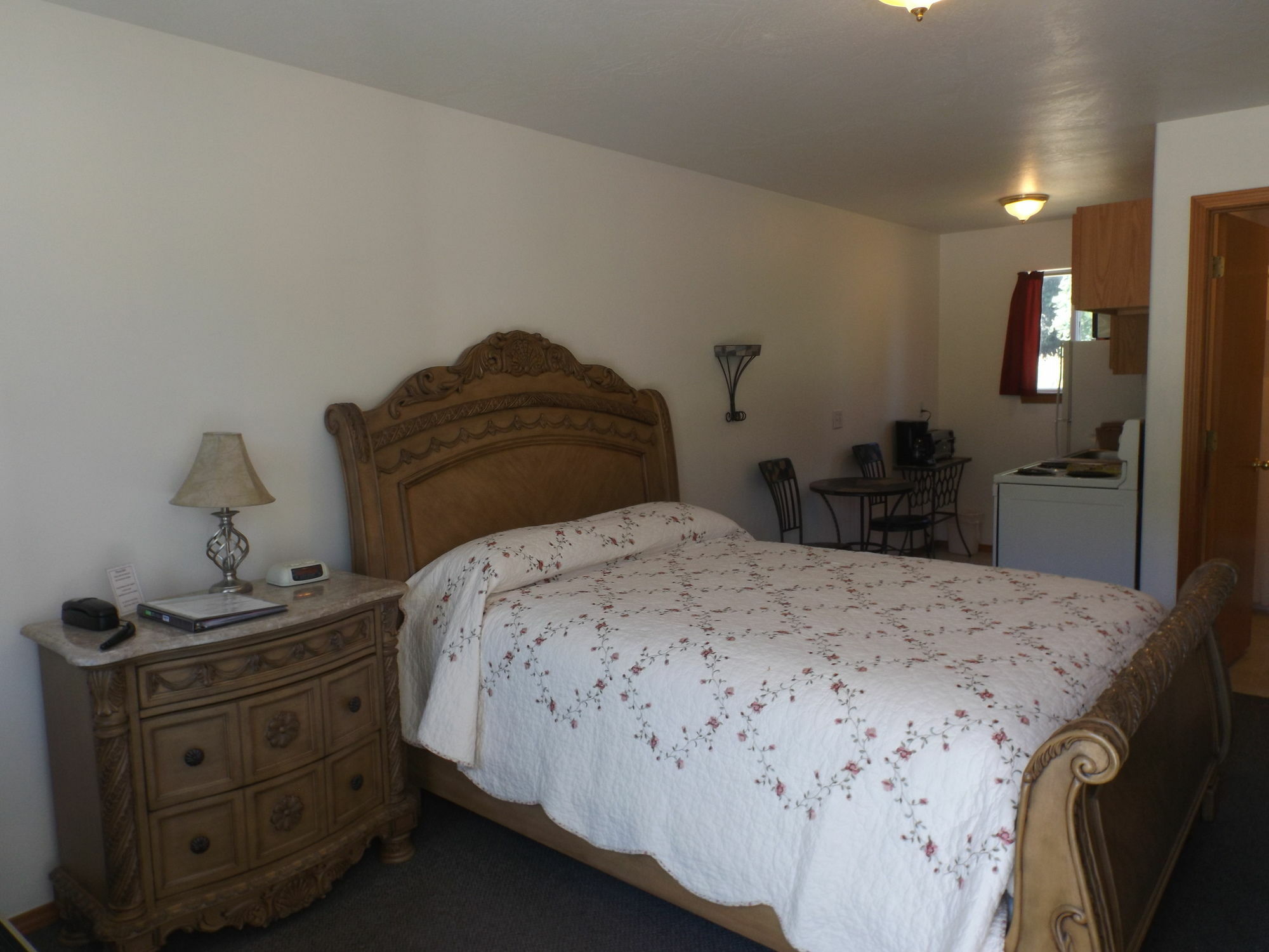 Clark Fork Lodge Buitenkant foto